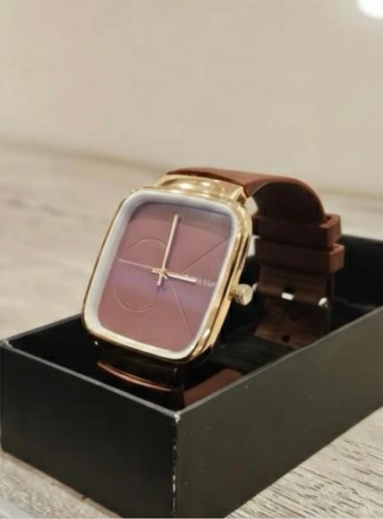 CK Square Dial Smooth Silicone Strap Watch – Casual | Formal